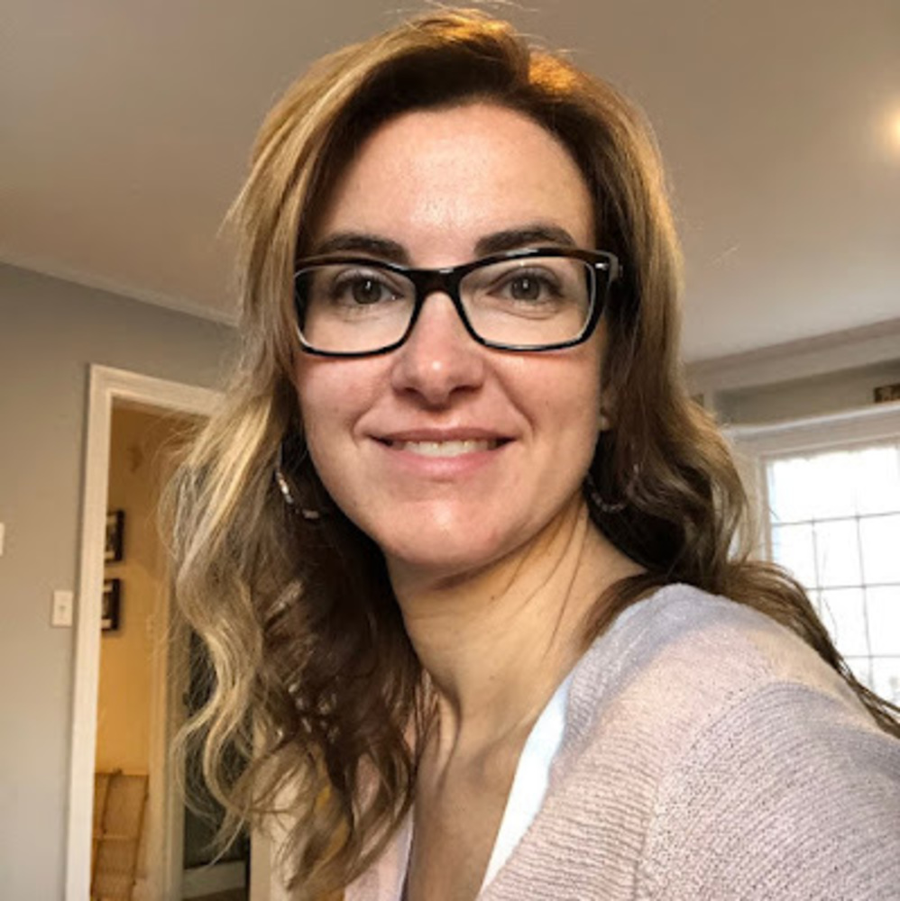 Meet your Posher, Stephanie